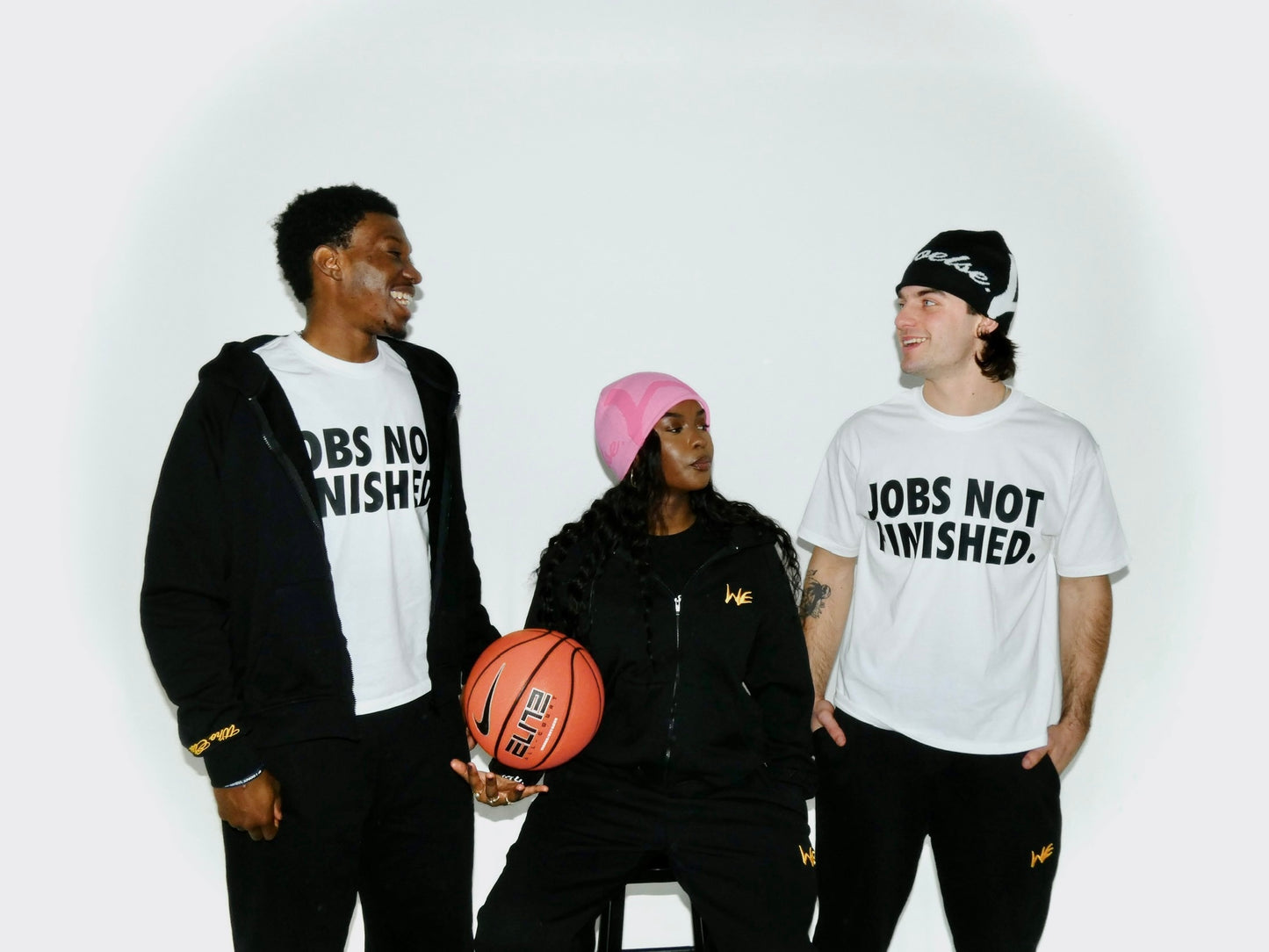 WE ESSENTIAL HOODIE